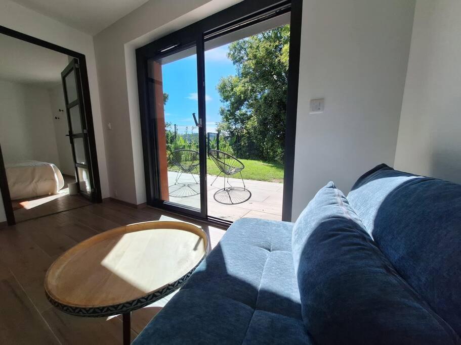 Logement Neuf A 2 Pas Du Lac La Bridoire Ngoại thất bức ảnh