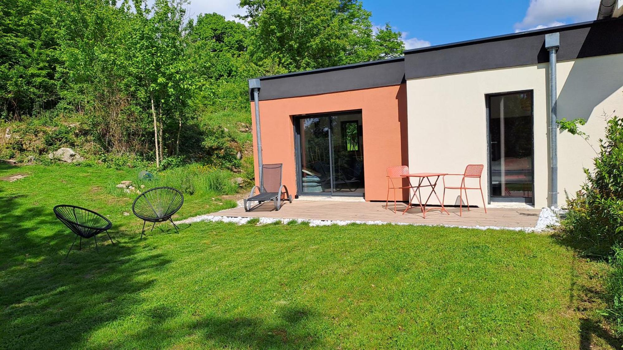 Logement Neuf A 2 Pas Du Lac La Bridoire Ngoại thất bức ảnh